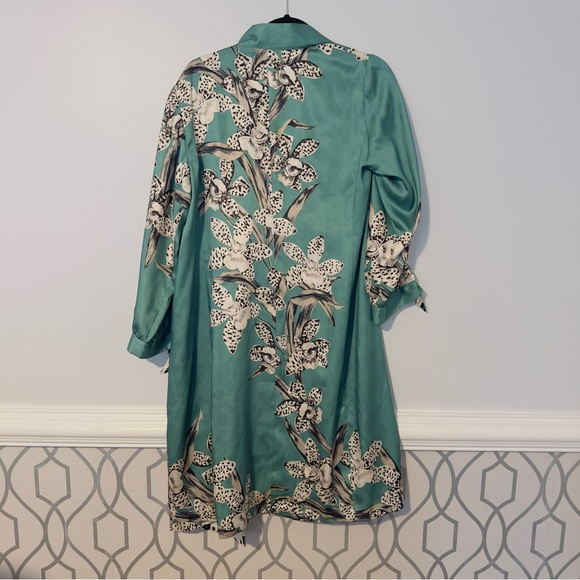 NWT Chico's Size 1 USA 8/10 Satin Silk Robe Dressing gown Duster Kimono Green Wh - Picture 8 of 16